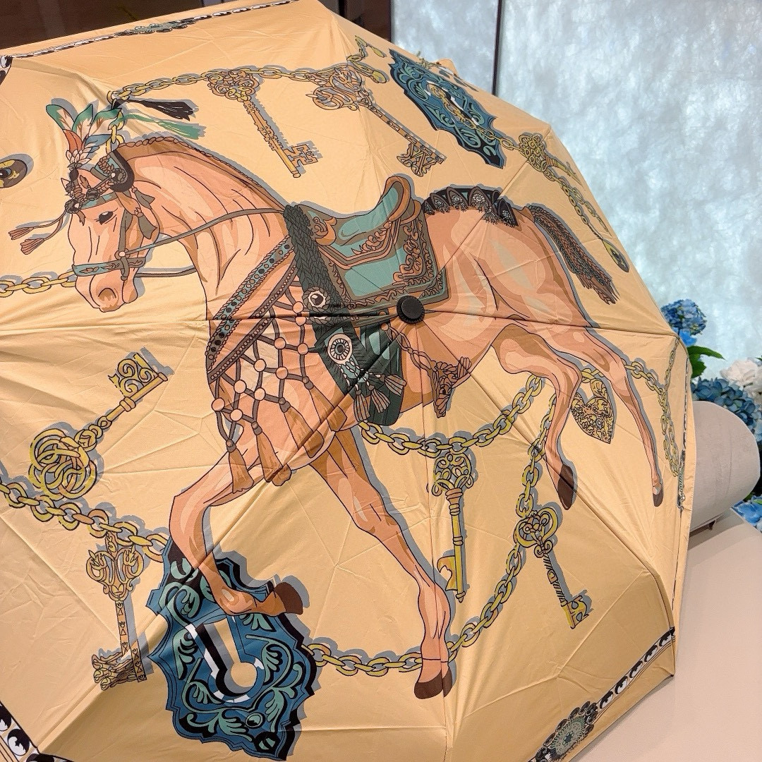     爱马仕（Hermès）  链条马 极品H家三折自动伞重磅呈现 以其精湛的工艺技术和源源不断的想像