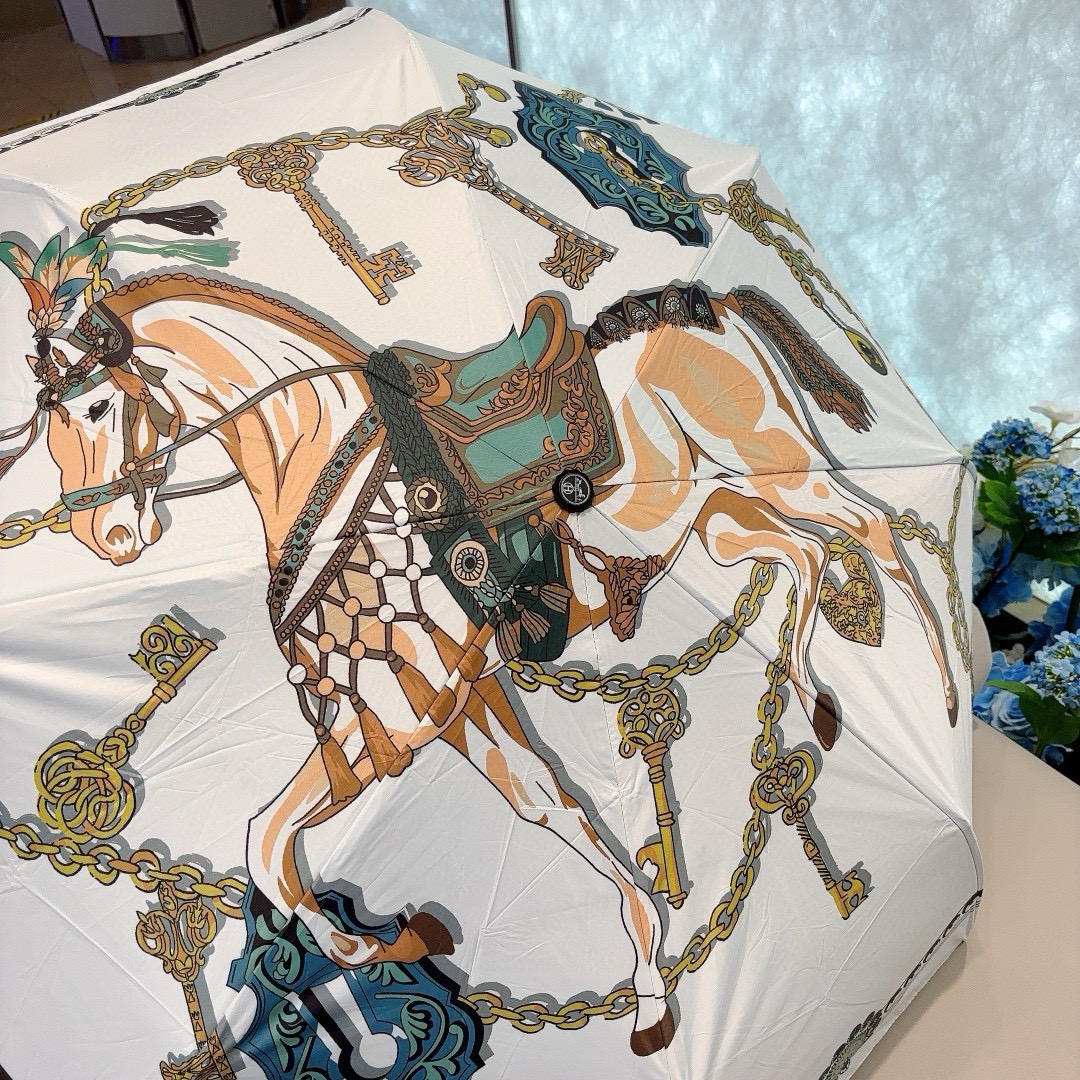     爱马仕（Hermès）  链条马 极品H家三折自动伞重磅呈现 以其精湛的工艺技术和源源不断的想像