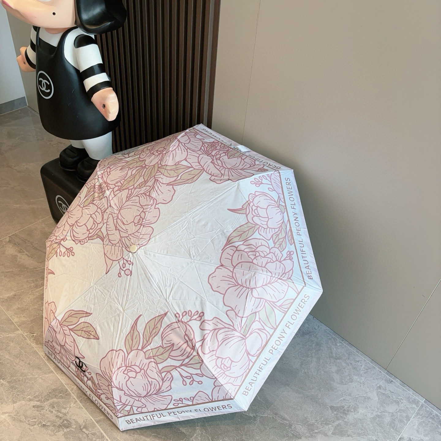 CHANEL香奈儿 三折自动折叠晴雨伞  时尚原单代工品质 细节精致 看得见的品质 打破一成不变 色泽