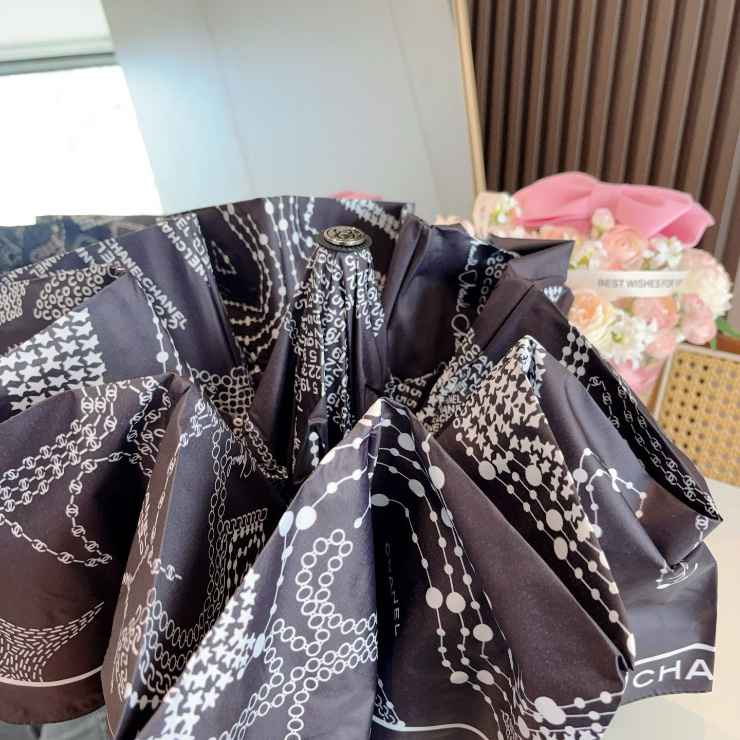  CHANEL（香奈儿）三折自动折叠晴雨伞 选用台湾进口UV防紫外线伞布 原单代工级品质  