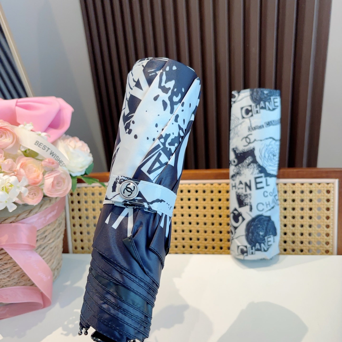  CHANEL（香奈儿）三折自动折叠晴雨伞 选用台湾进口UV防紫外线伞布 原单代工级品质  