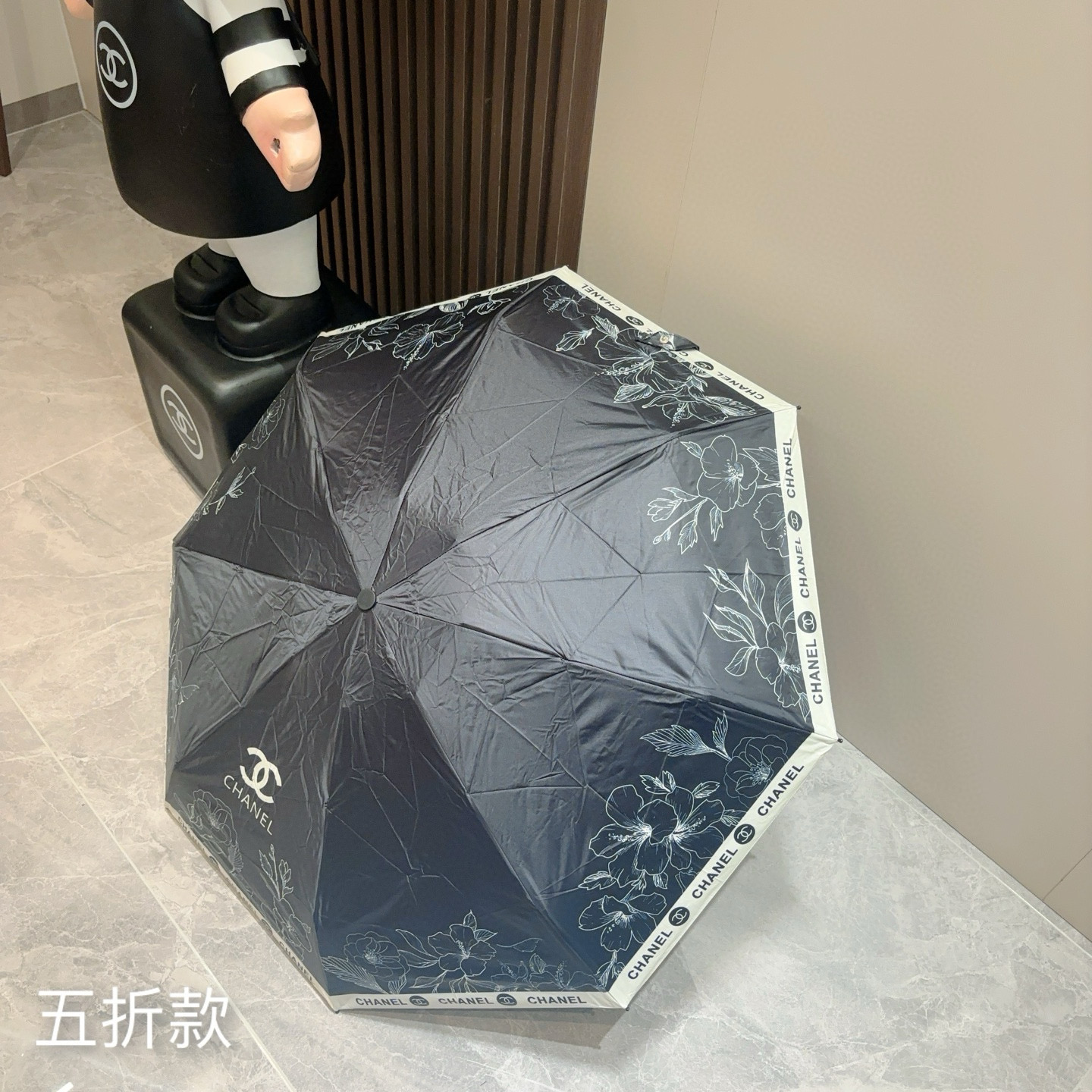  CHANEL（香奈儿）五折手动折叠晴雨伞 选用台湾进口UV防紫外线伞布 原单代工级品质  🌹