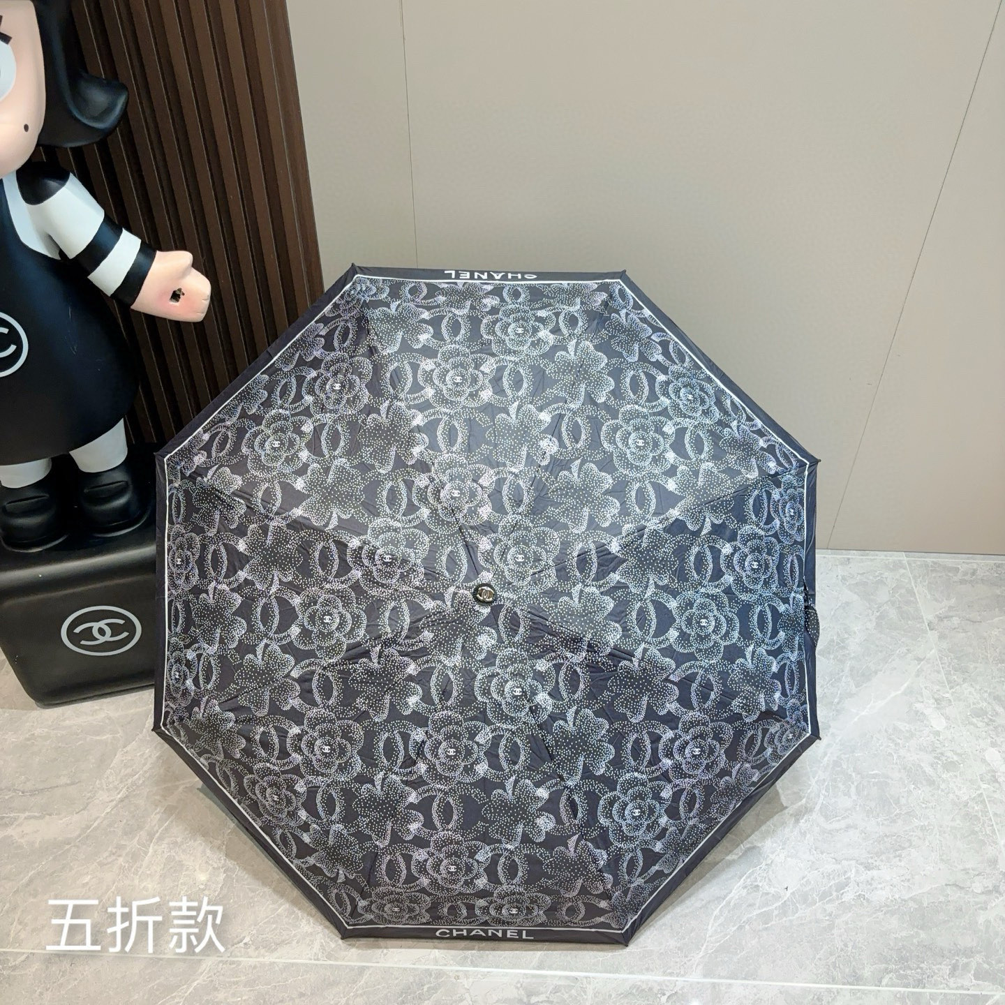  CHANEL（香奈儿）五折手动折叠晴雨伞 选用台湾进口UV防紫外线伞布 原单代工级品质  🌹