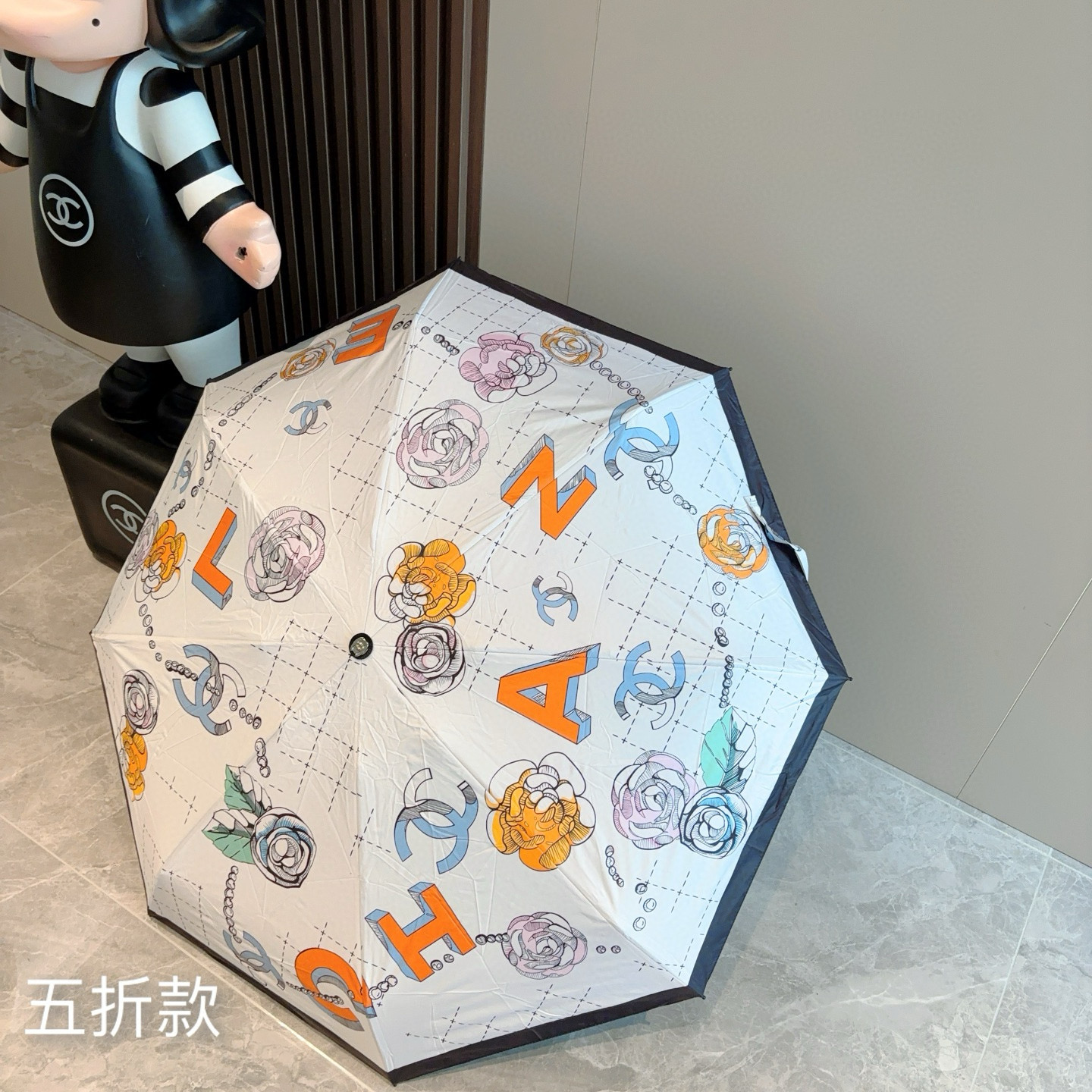  CHANEL（香奈儿）五折手动折叠晴雨伞 选用台湾进口UV防紫外线伞布 原单代工级品质  🌹