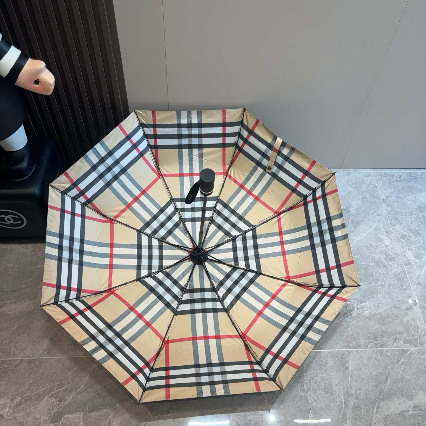  BURBERRY（巴宝莉） 三折自动折叠晴雨伞 年度巅峰之作 经典 高雅 时髦 这就是被称为英国BUR