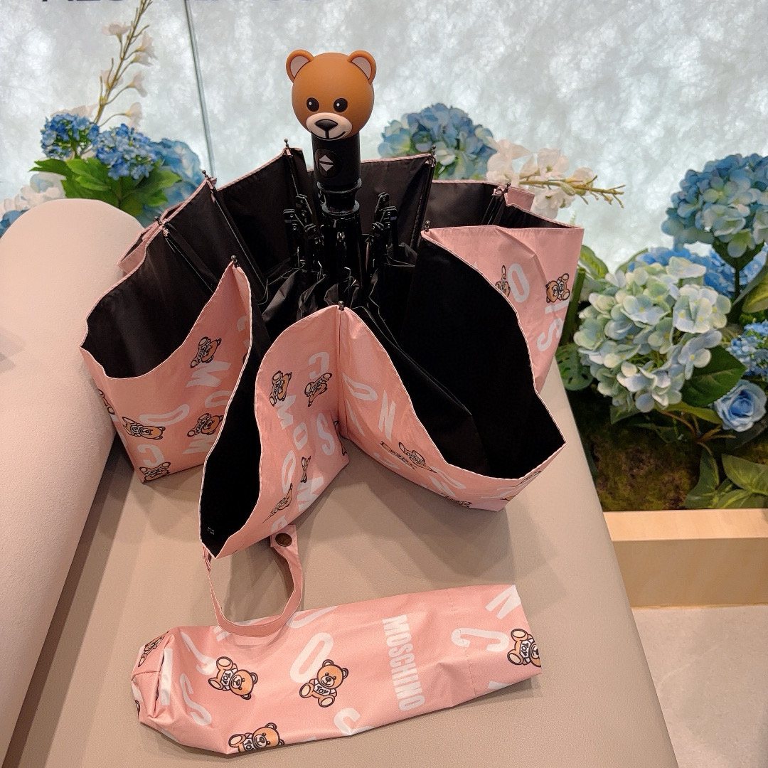  Moschino（莫斯奇诺）字母熊头 三折自动伞设计师Franco Moschino以自己的名字命名的