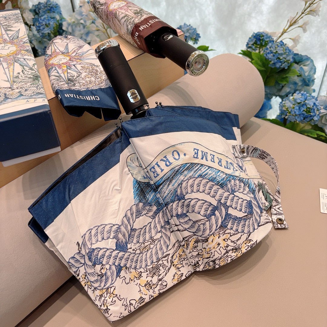  DIOR（迪奥）新款 带灯光 三折自动折叠晴雨伞  时尚原单代工品质 细节精致 看得见的品质 打破一成