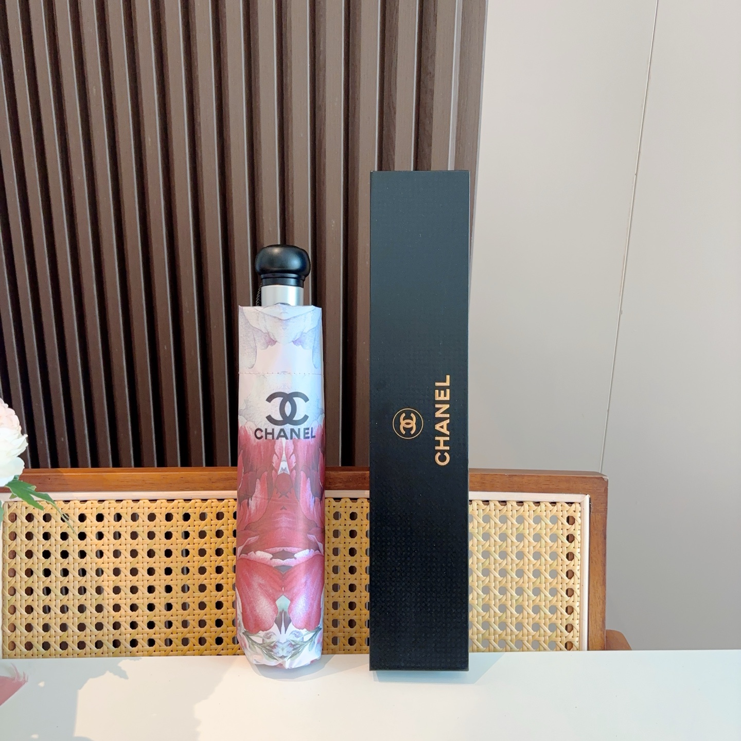  CHANEL香奈儿 三折自动折叠晴雨伞  时尚原单代工品质 细节精致 看得见的品质 打破一成不变 色泽