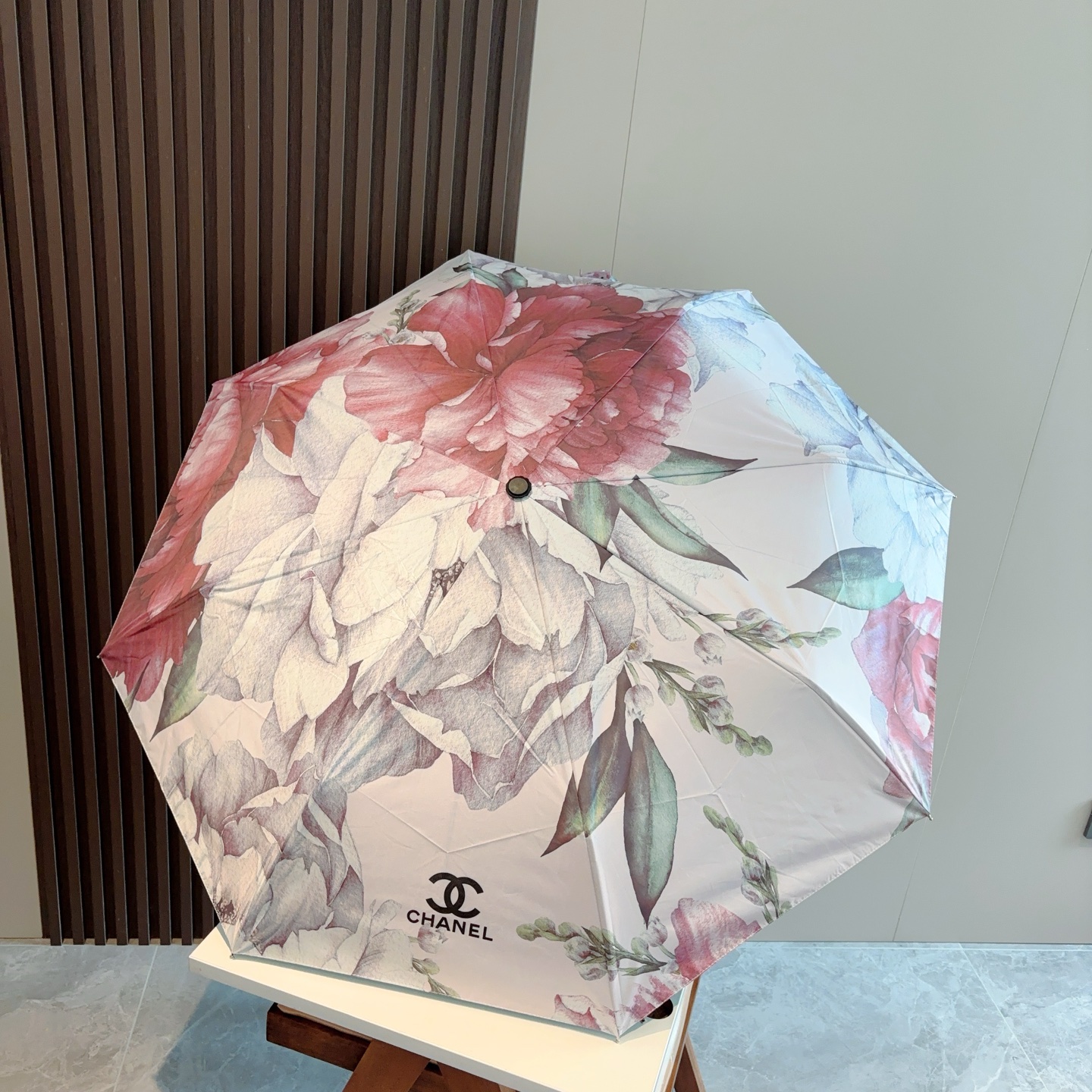  CHANEL香奈儿 三折自动折叠晴雨伞  时尚原单代工品质 细节精致 看得见的品质 打破一成不变 色泽