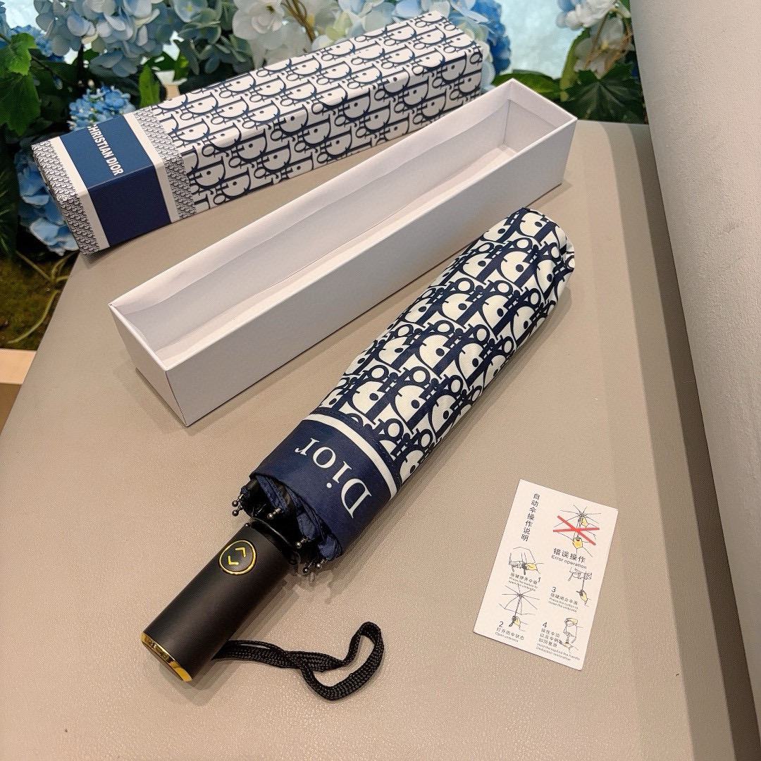  DIOR（迪奥）万年款 老花 三折自动折叠晴雨伞  时尚原单代工品质 细节精致 看得见的品质 打破一成
