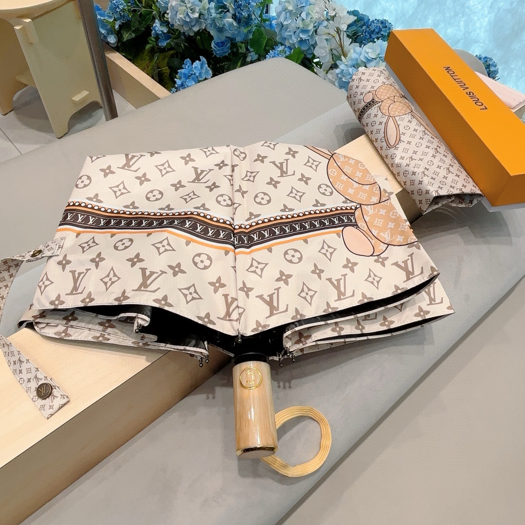  LOUIS VUITTON （路易威登）兔子logo 三折自动折叠晴雨伞 新涂层技术深色伞面 拥有令人
