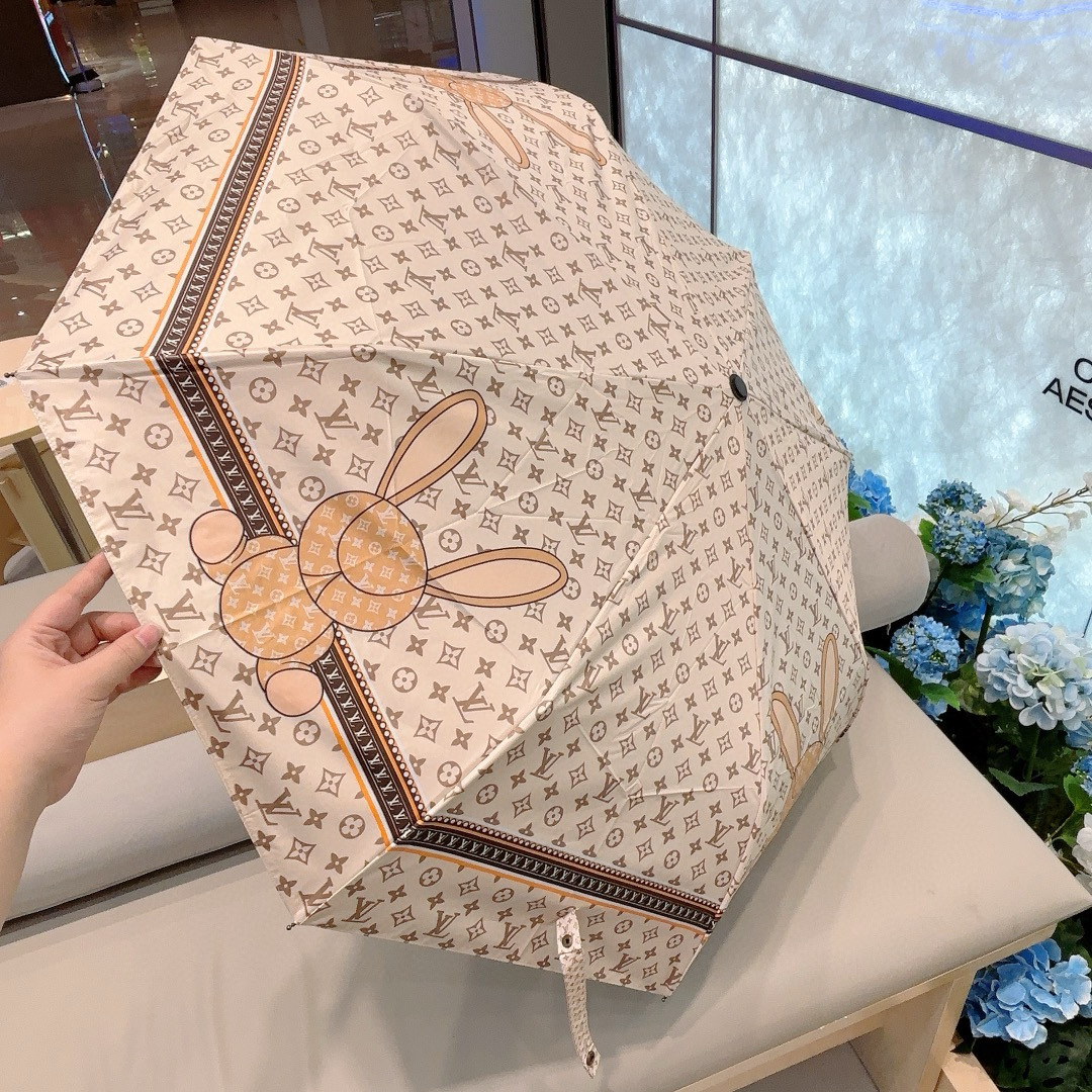  LOUIS VUITTON （路易威登）兔子logo 三折自动折叠晴雨伞 新涂层技术深色伞面 拥有令人