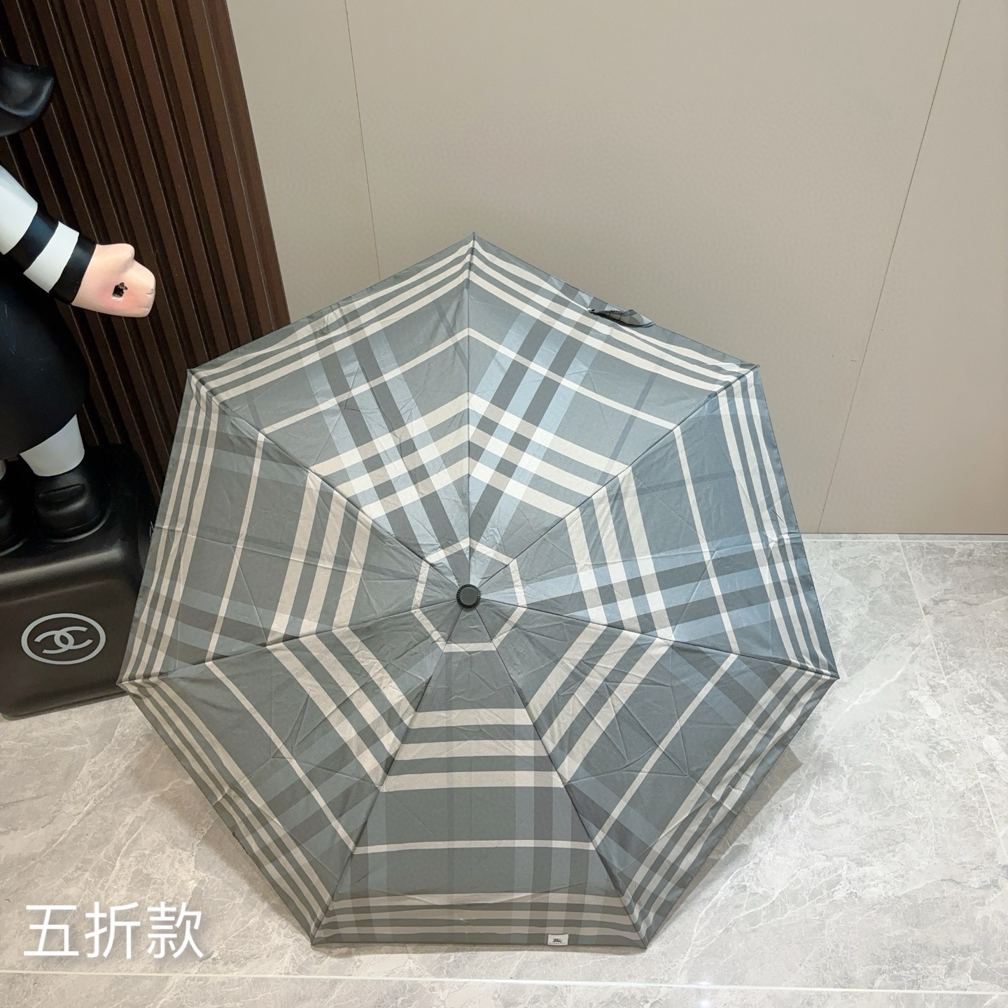  BURBERRY（巴宝莉）经典格纹 五折手动折叠晴雨伞 选用台湾进口UV防紫外线伞布 原单代工级品质 