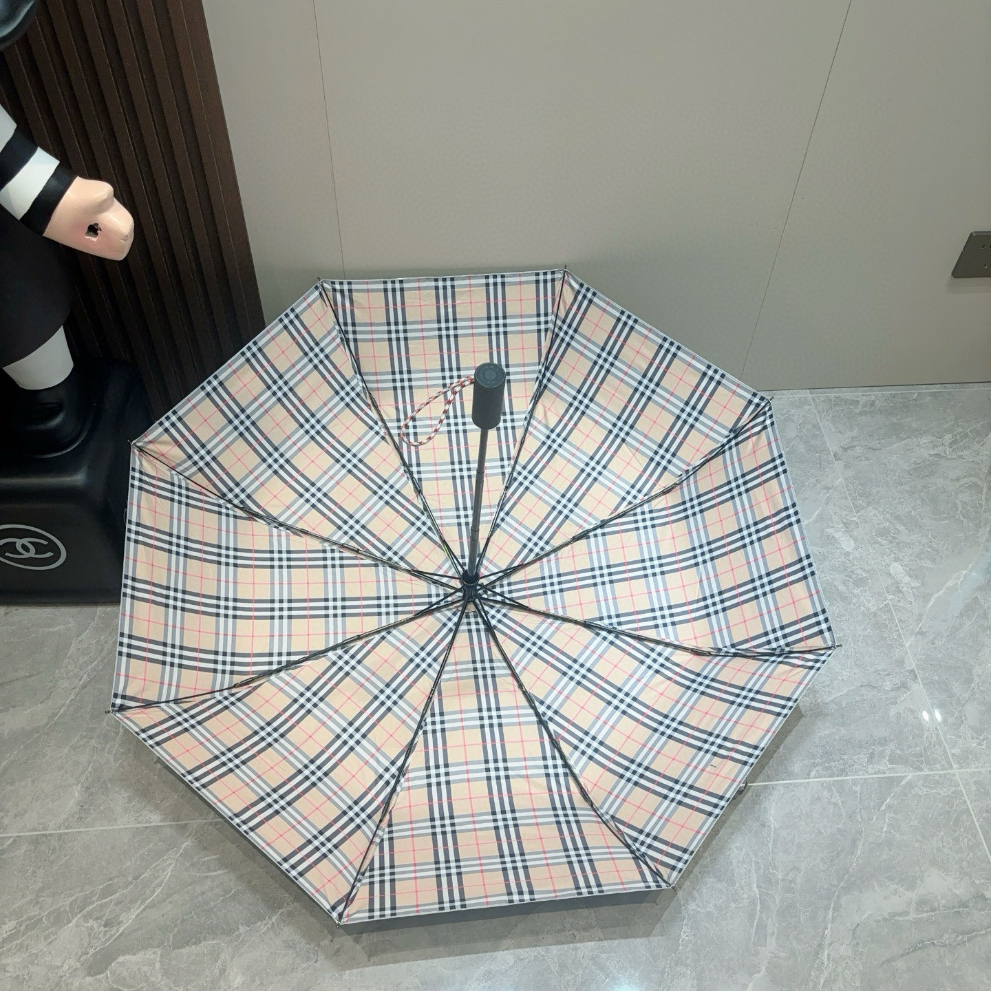   BURBERRY（巴宝莉） 三折自动折叠晴雨伞 年度巅峰之作 经典 高雅 时髦 这就是被称为英国BU
