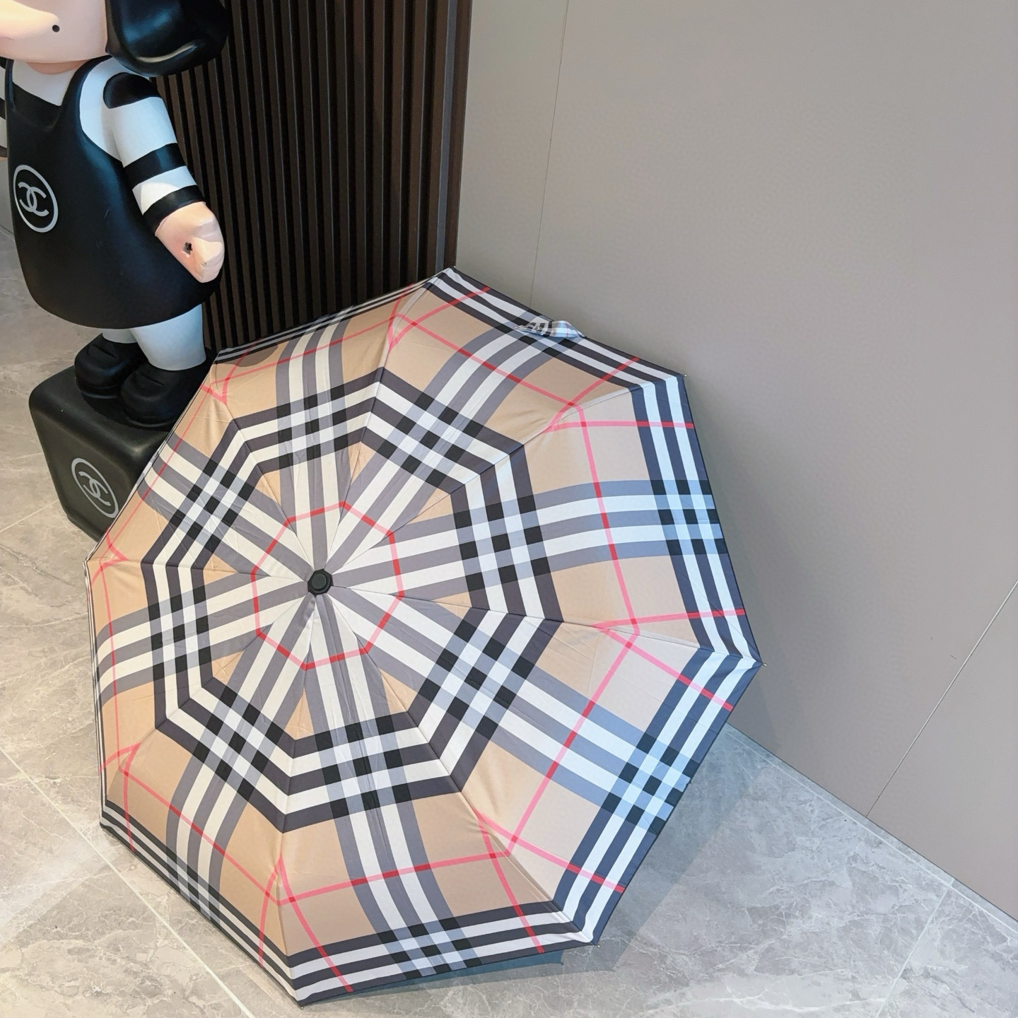  BURBERRY（巴宝莉） 三折自动折叠晴雨伞 年度巅峰之作 经典 高雅 时髦 这就是被称为英国BUR