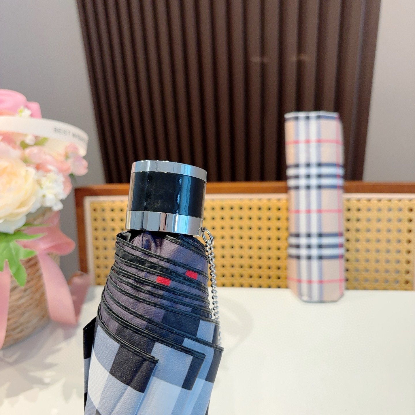  BURBERRY（巴宝莉） 三折自动折叠晴雨伞 年度巅峰之作 经典 高雅 时髦 这就是被称为英国BUR