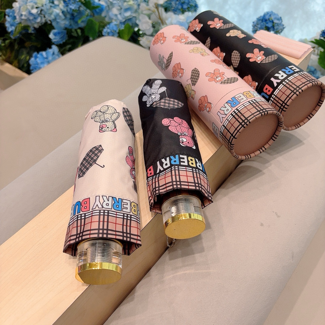  BURBERRY（巴宝莉）水晶柄 五折手动折叠晴雨伞 选用台湾进口UV防紫外线伞布 原单代工级品质  