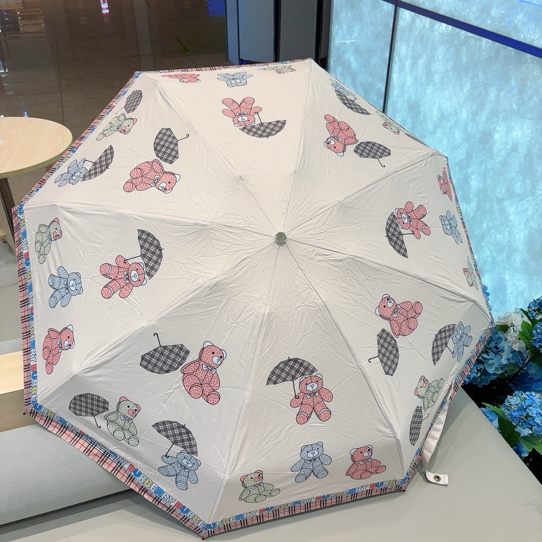  BURBERRY（巴宝莉）水晶柄 五折手动折叠晴雨伞 选用台湾进口UV防紫外线伞布 原单代工级品质  