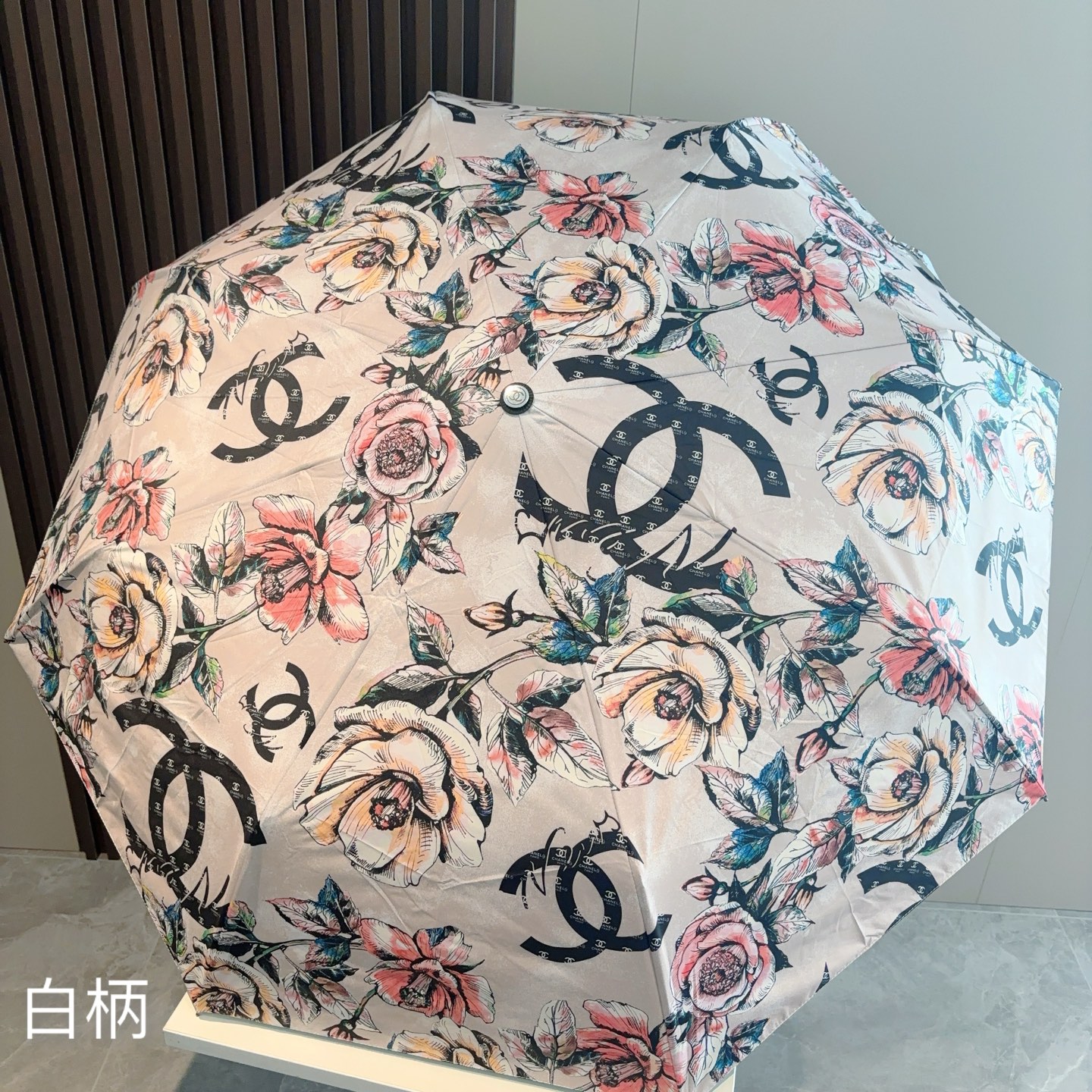  CHANEL香奈儿 三折自动折叠晴雨伞  时尚原单代工品质 细节精致 看得见的品质 打破一成不变 色泽