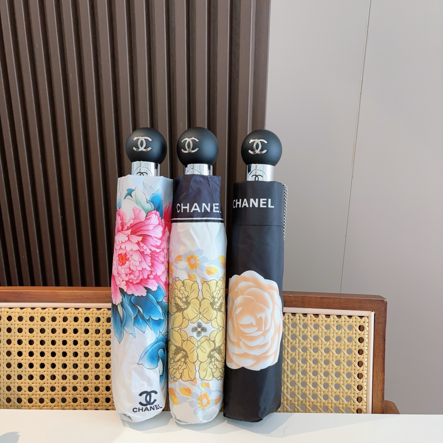  CHANEL香奈儿 三折自动折叠晴雨伞  时尚原单代工品质 细节精致 看得见的品质 打破一成不变 色泽