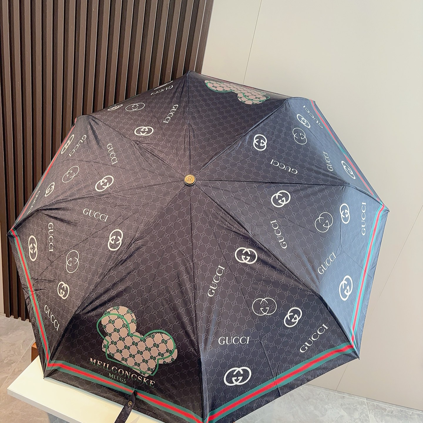 GUCCI（古奇）新款  三折自动折叠晴雨伞 选用台湾进口UV防紫外线伞布 原单代工级品质  🌹