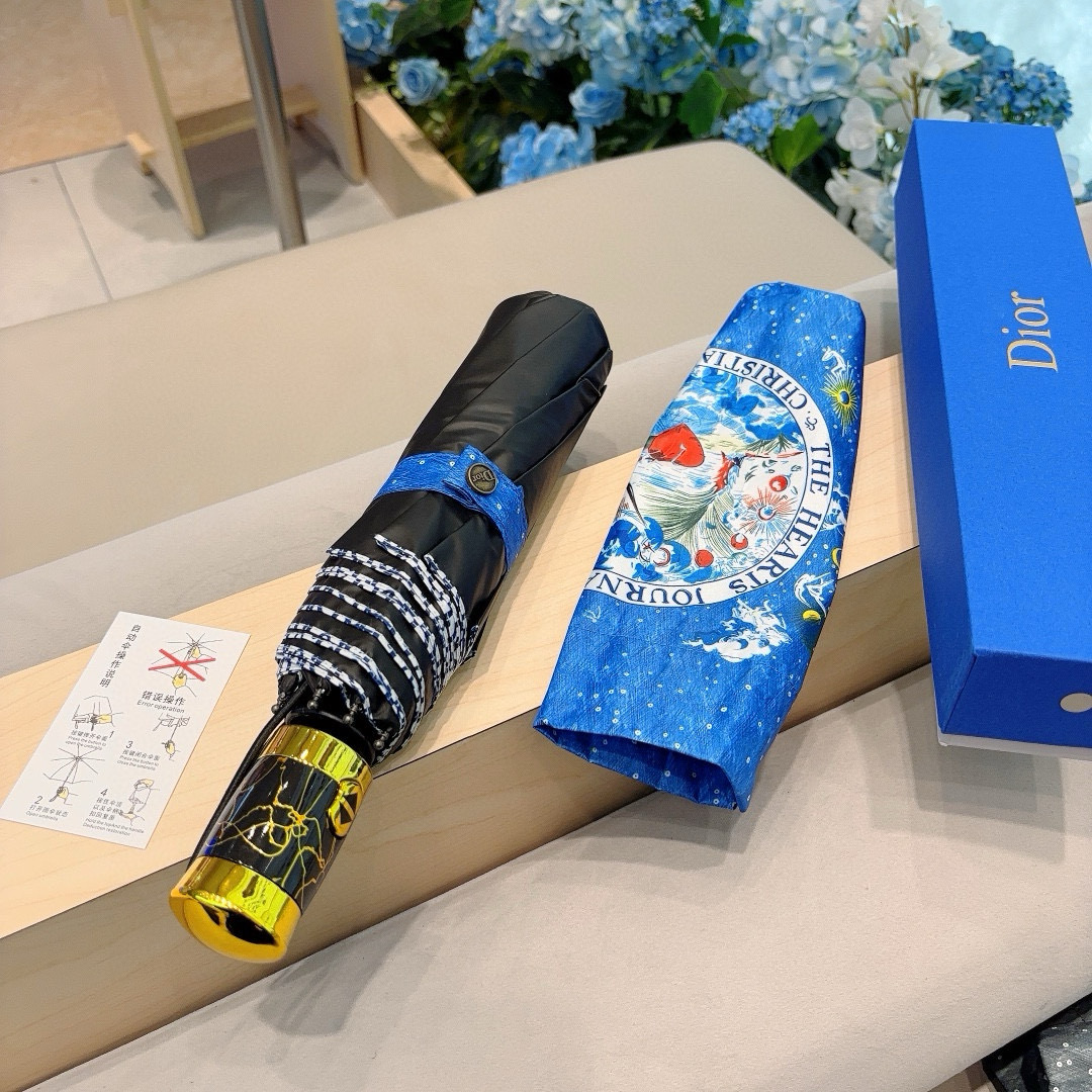   DIOR（迪奥） 三折自动折叠晴雨伞  时尚原单代工品质 细节精致 看得见的品质 打破一成不变 色泽