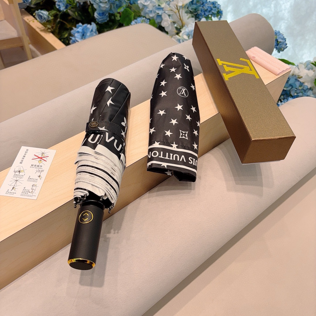  LOUIS VUITTON （路易威登）新款 星星 三折自动折叠晴雨伞 新涂层技术深色伞面 拥有令人惊
