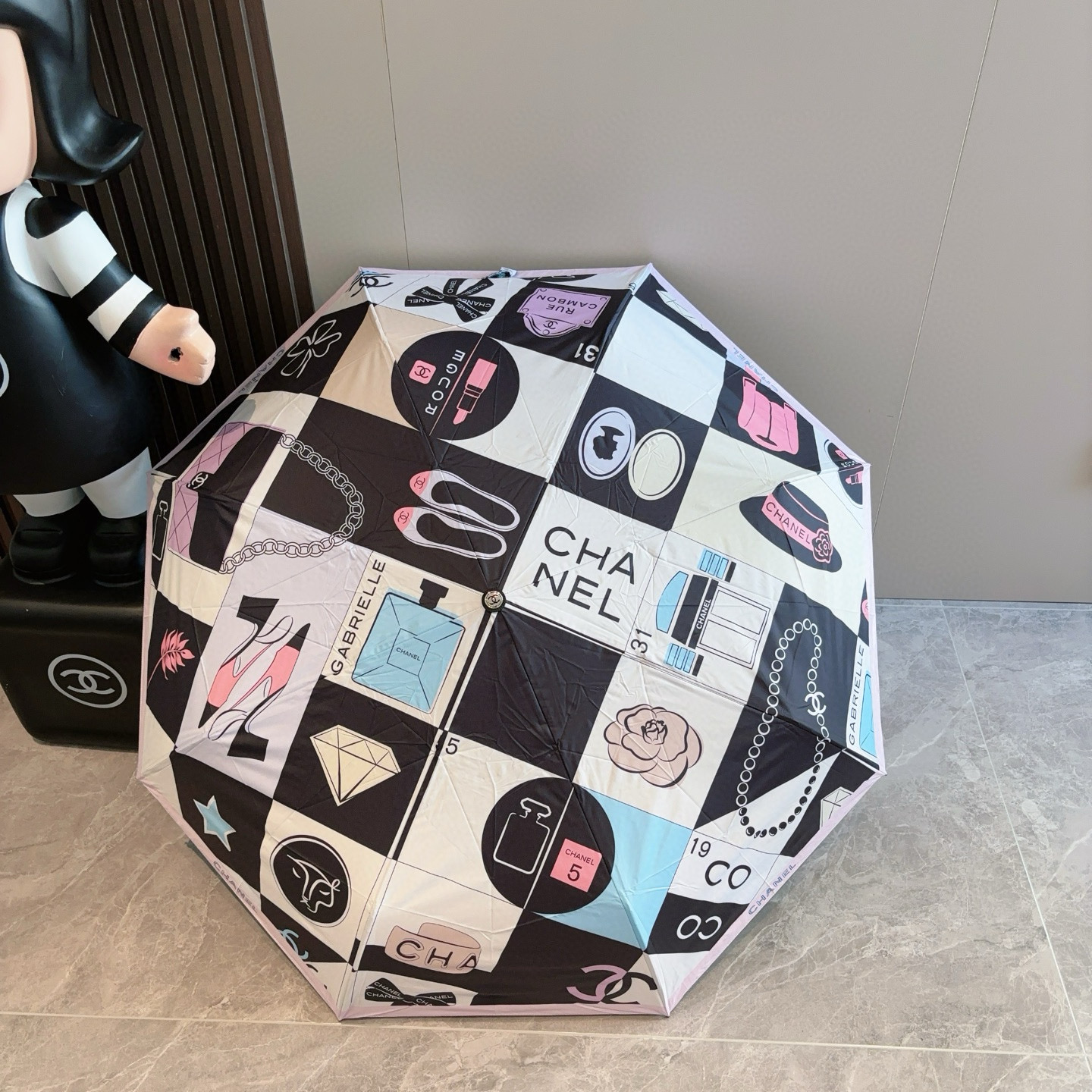  CHANEL（香奈儿）三折自动折叠晴雨伞 选用台湾进口UV防紫外线伞布 原单代工级品质  