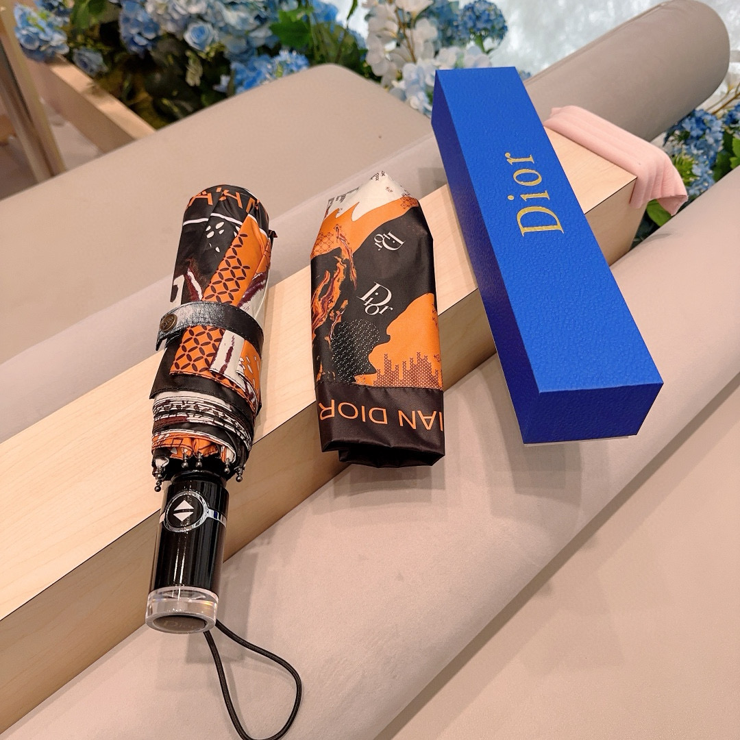 DIOR（迪奥）三折自动折叠晴雨伞  时尚原单代工品质 细节精致 看得见的品质 打破一成不变 色泽纯正