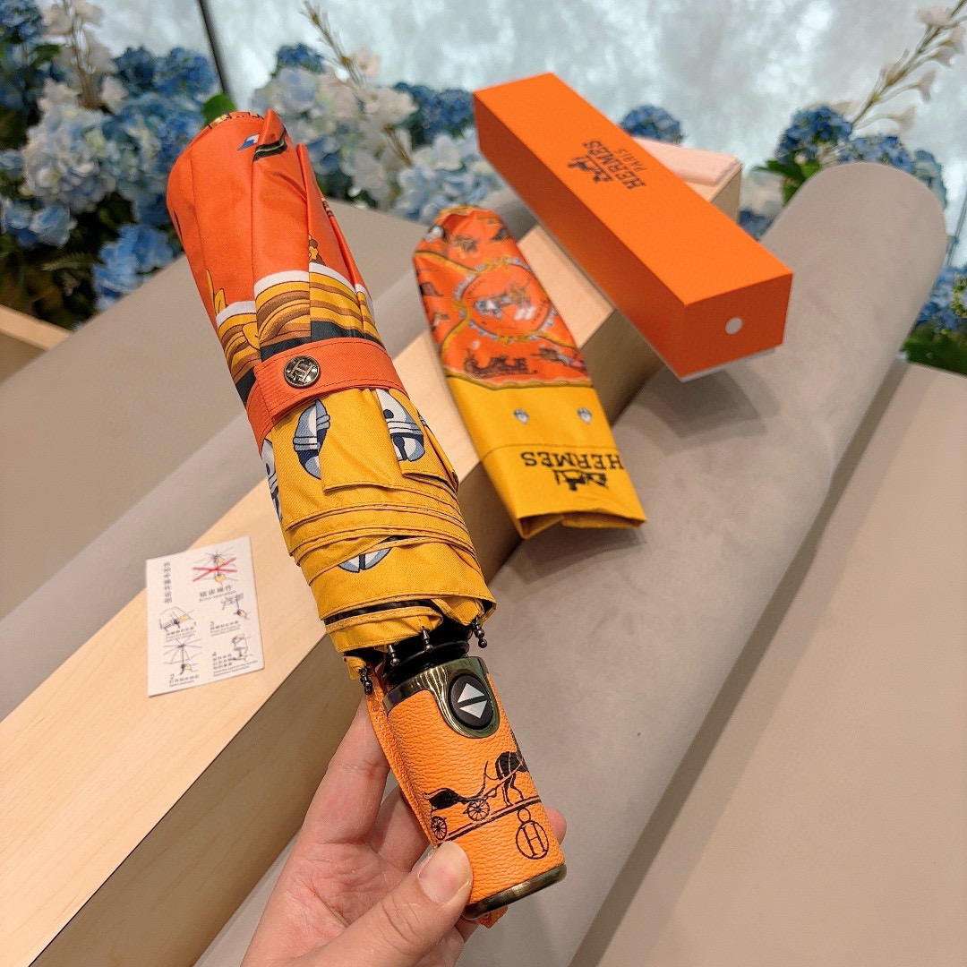     爱马仕（Hermès） 极品H家三折自动伞重磅呈现 以其精湛的工艺技术和源源不断的想像力 新涂层