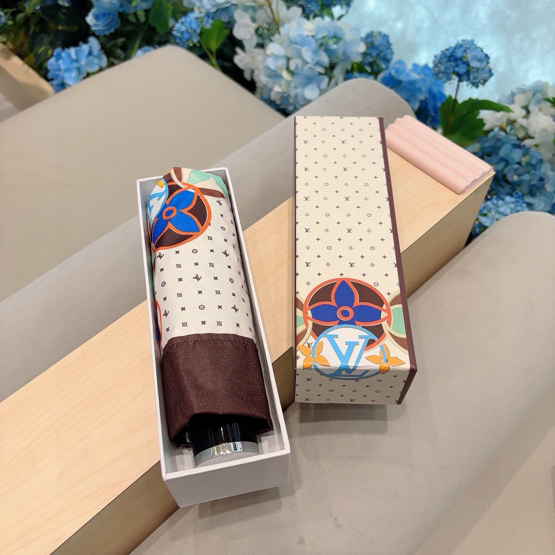  LOUIS VUITTON （路易威登）LV五折手开晴雨伞 新涂层技术深色伞面 拥有令人惊喜的遮光效果