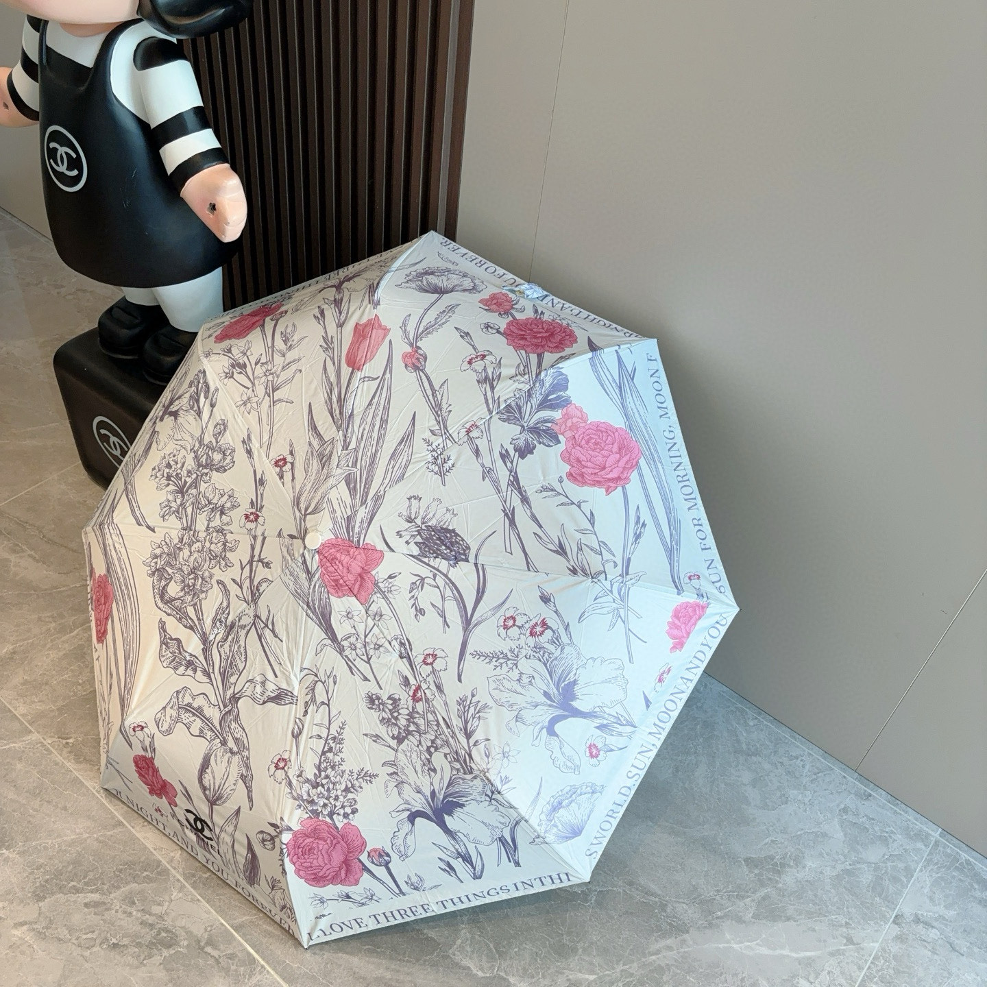  CHANEL香奈儿 三折自动折叠晴雨伞  时尚原单代工品质 细节精致 看得见的品质 打破一成不变 色泽