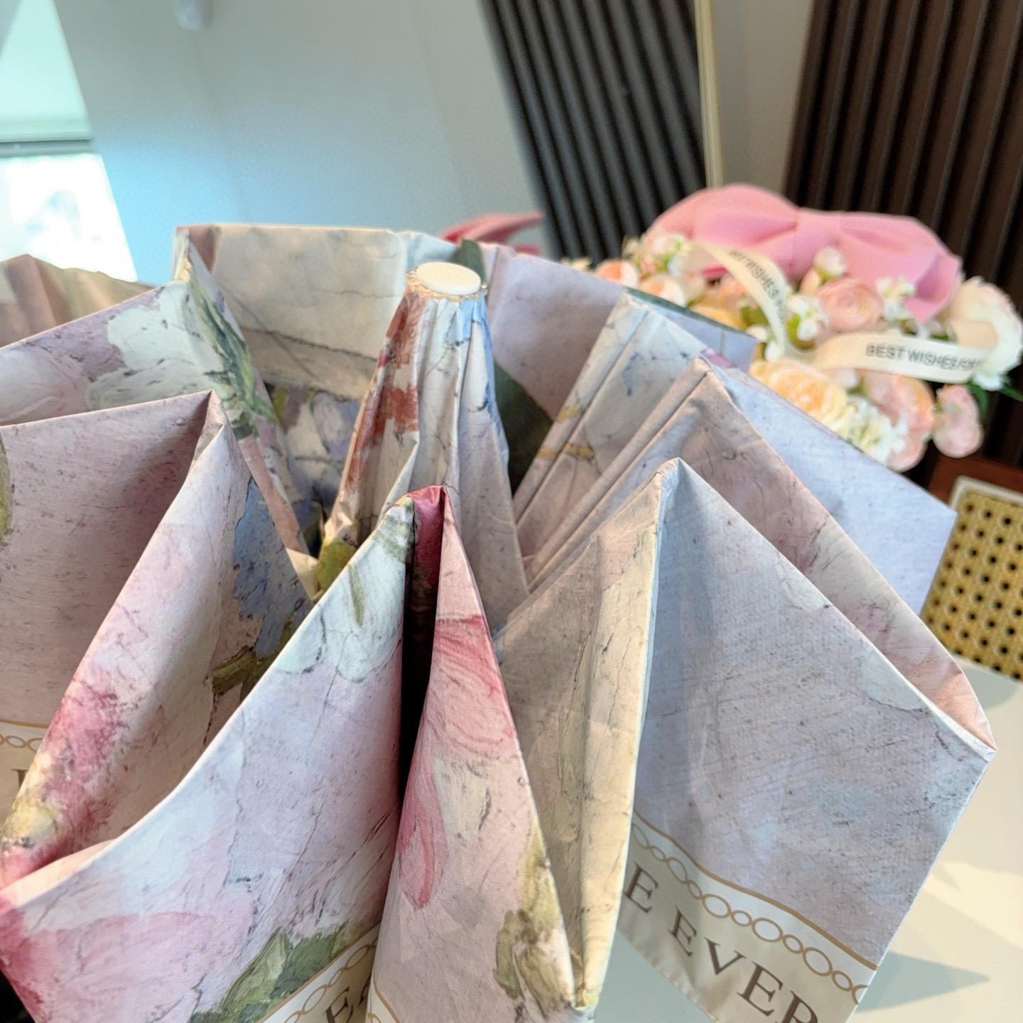  CHANEL香奈儿 三折自动折叠晴雨伞  时尚原单代工品质 细节精致 看得见的品质 打破一成不变 色泽