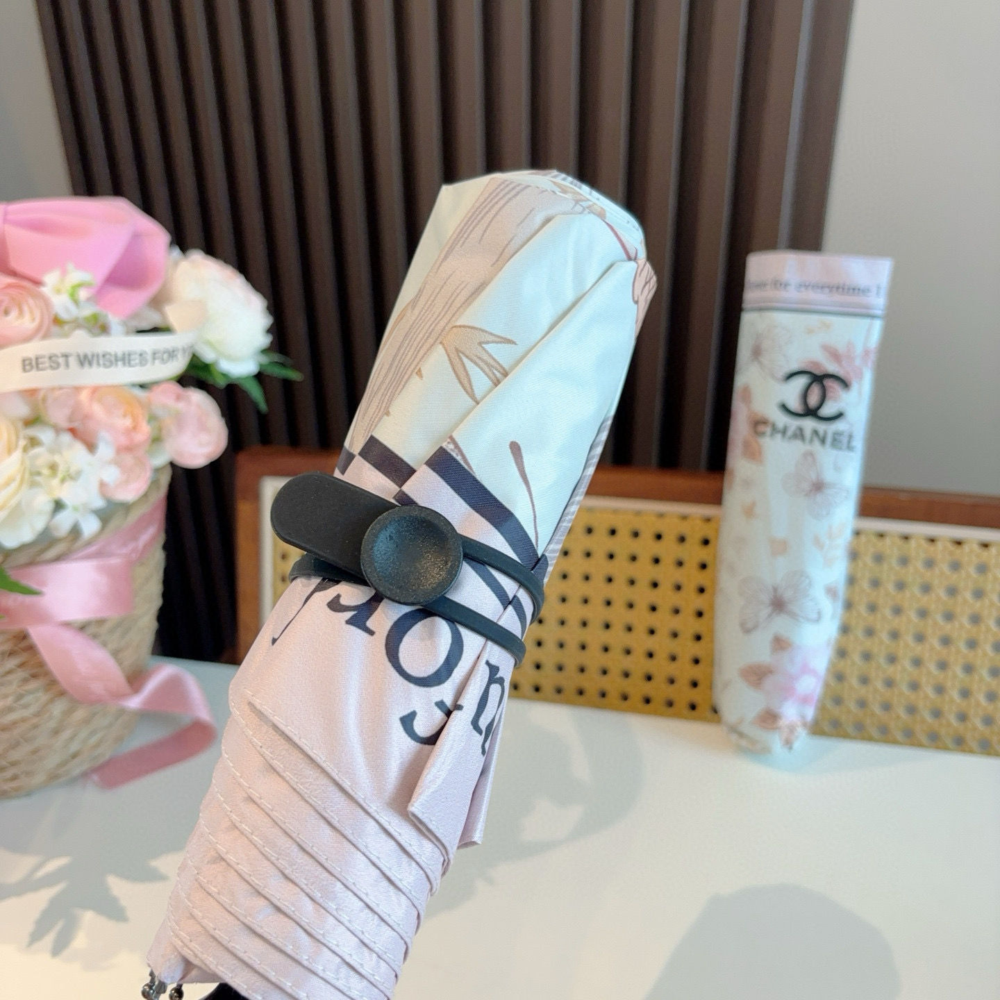  CHANEL香奈儿 三折自动折叠晴雨伞  时尚原单代工品质 细节精致 看得见的品质 打破一成不变 色泽