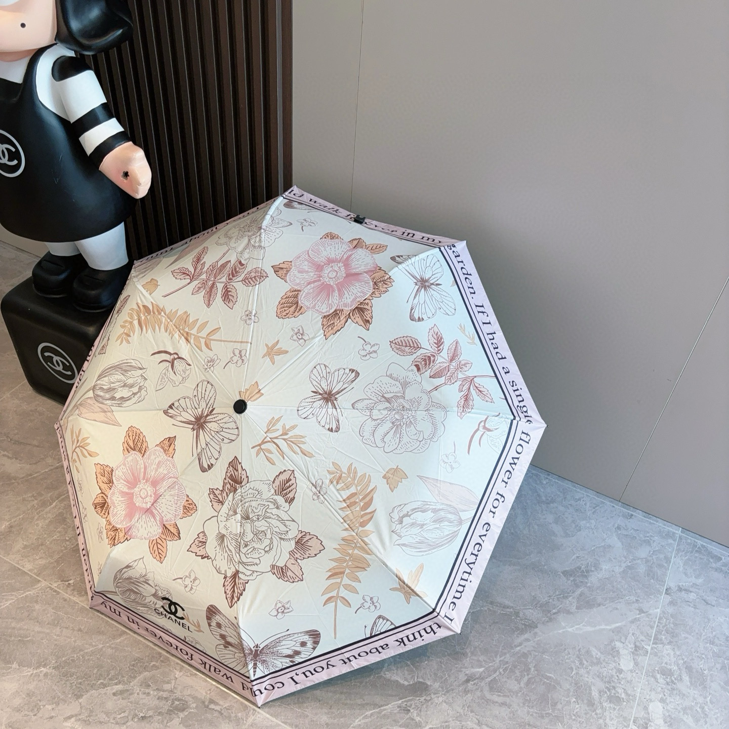  CHANEL香奈儿 三折自动折叠晴雨伞  时尚原单代工品质 细节精致 看得见的品质 打破一成不变 色泽