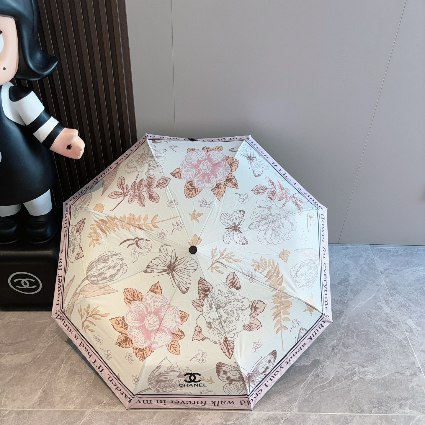  CHANEL香奈儿 三折自动折叠晴雨伞  时尚原单代工品质 细节精致 看得见的品质 打破一成不变 色泽