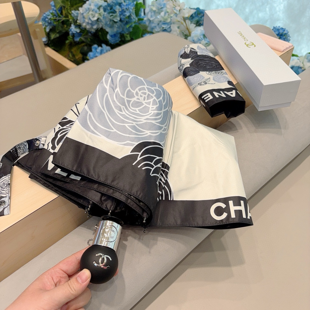 CHANEL（香奈儿）三折自动折叠晴雨伞 选用台湾进口UV防紫外线伞布 原单代工级品质 2色