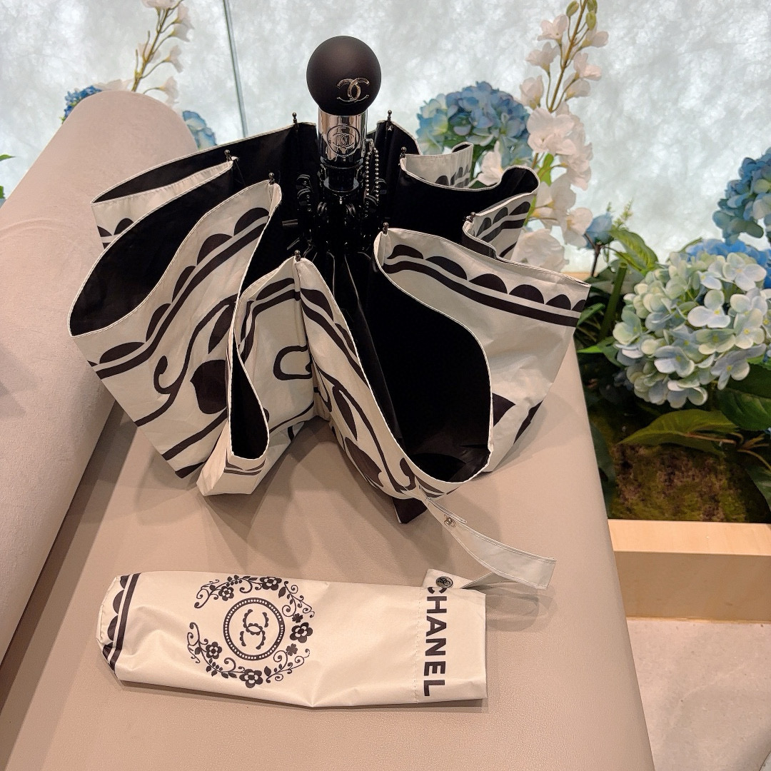 CHANEL（香奈儿）三折自动折叠晴雨伞 做工精细 气质 时尚 炒鸡好看！防紫外线 人手必备 ！
