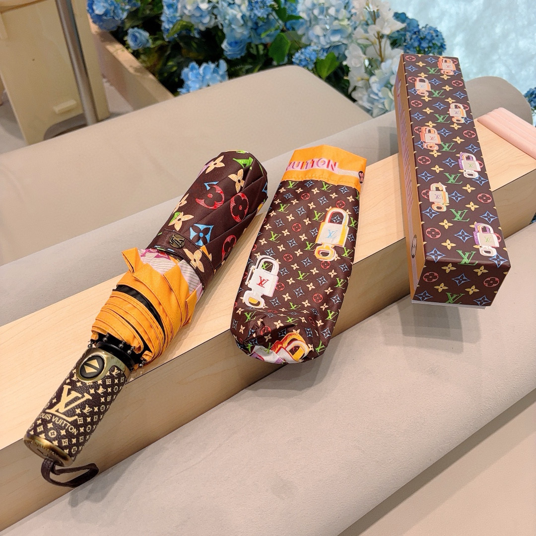 LOUIS VUITTON （路易威登）新款 三折自动折叠晴雨伞 新涂层技术深色伞面 拥有令人惊喜的遮光