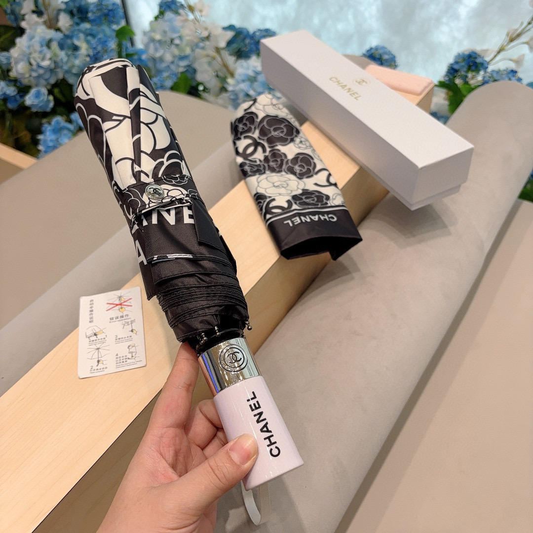 CHANEL（香奈儿）茶花 三折自动折叠晴雨伞 做工精细 气质 时尚 炒鸡好看！防紫外线 人手必备 ！2