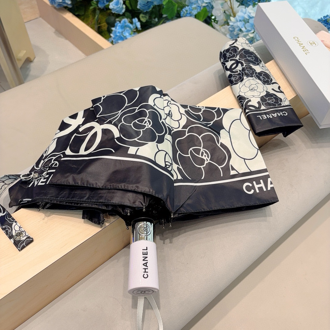 CHANEL（香奈儿）茶花 三折自动折叠晴雨伞 做工精细 气质 时尚 炒鸡好看！防紫外线 人手必备 ！2
