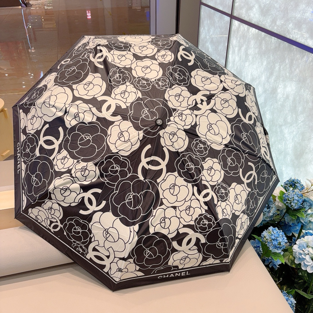 CHANEL（香奈儿）茶花 三折自动折叠晴雨伞 做工精细 气质 时尚 炒鸡好看！防紫外线 人手必备 ！2