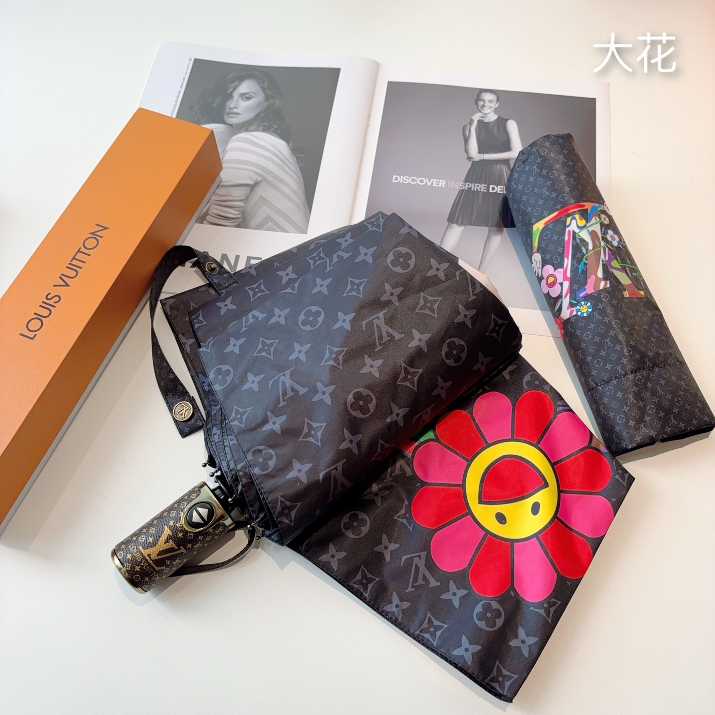 LOUIS VUITTON （路易威登）三折自动折叠晴雨伞 新涂层技术深色伞面 拥有令人惊喜的遮光效果！