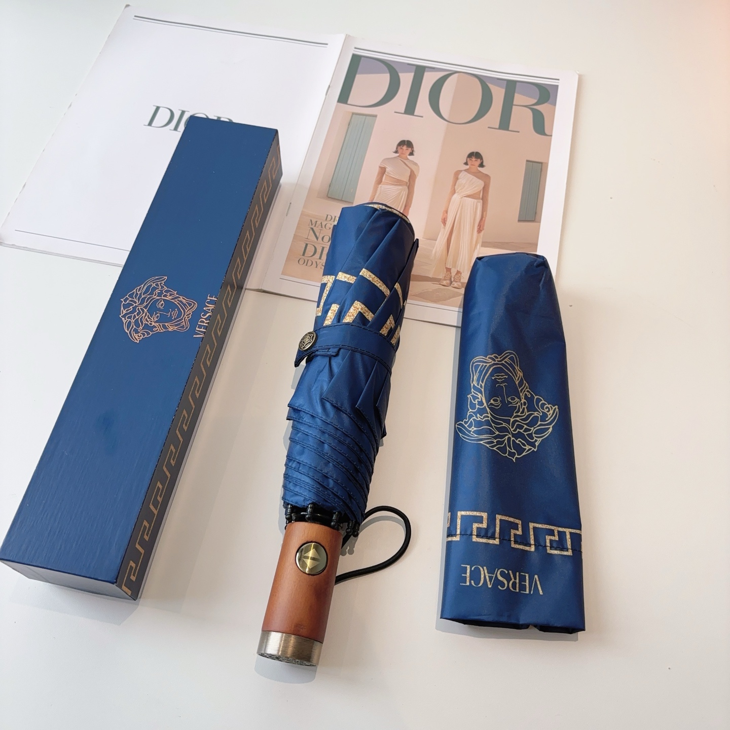  范思哲（VERSACE）新款 三折自动折叠晴雨伞 年度最新火爆单品  原单代工级品质 第一代210T碰