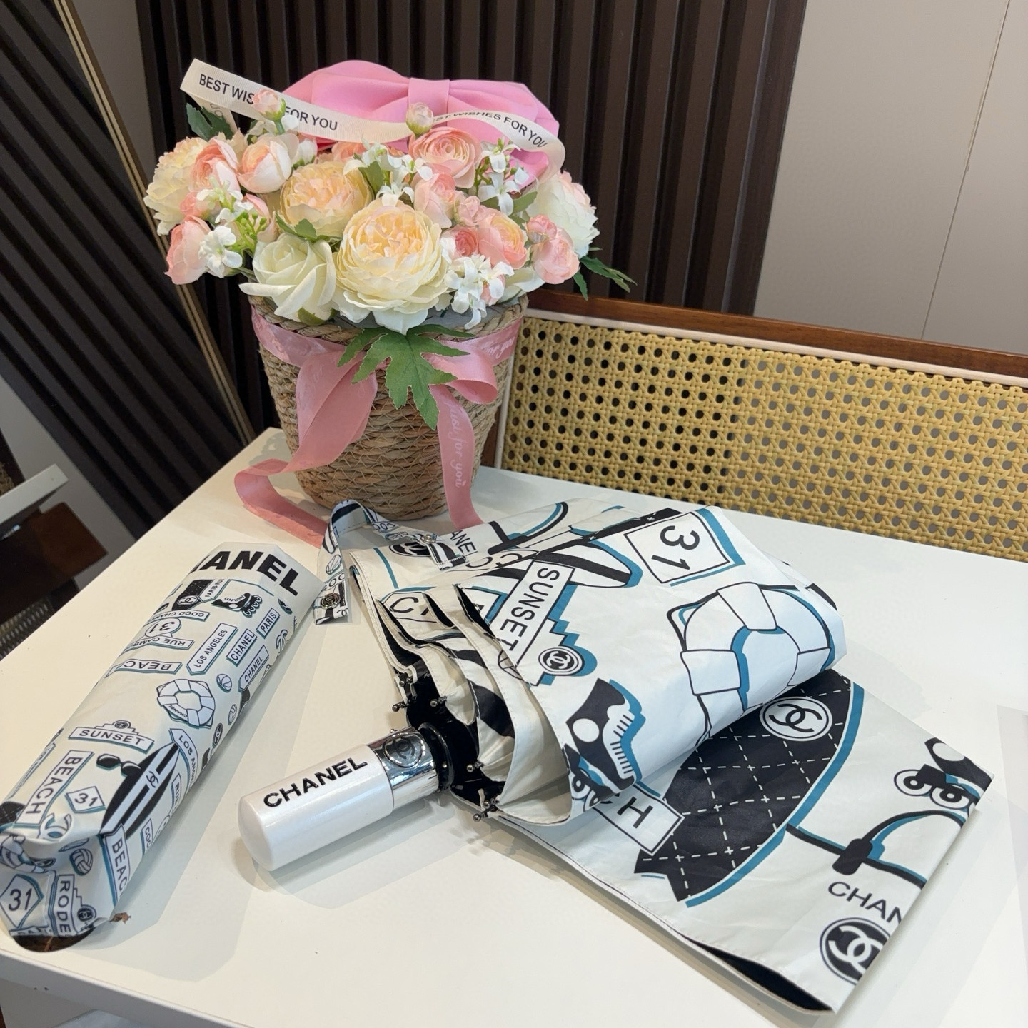  CHANEL香奈儿 三折自动折叠晴雨伞  时尚原单代工品质 细节精致 看得见的品质 打破一成不变 色泽