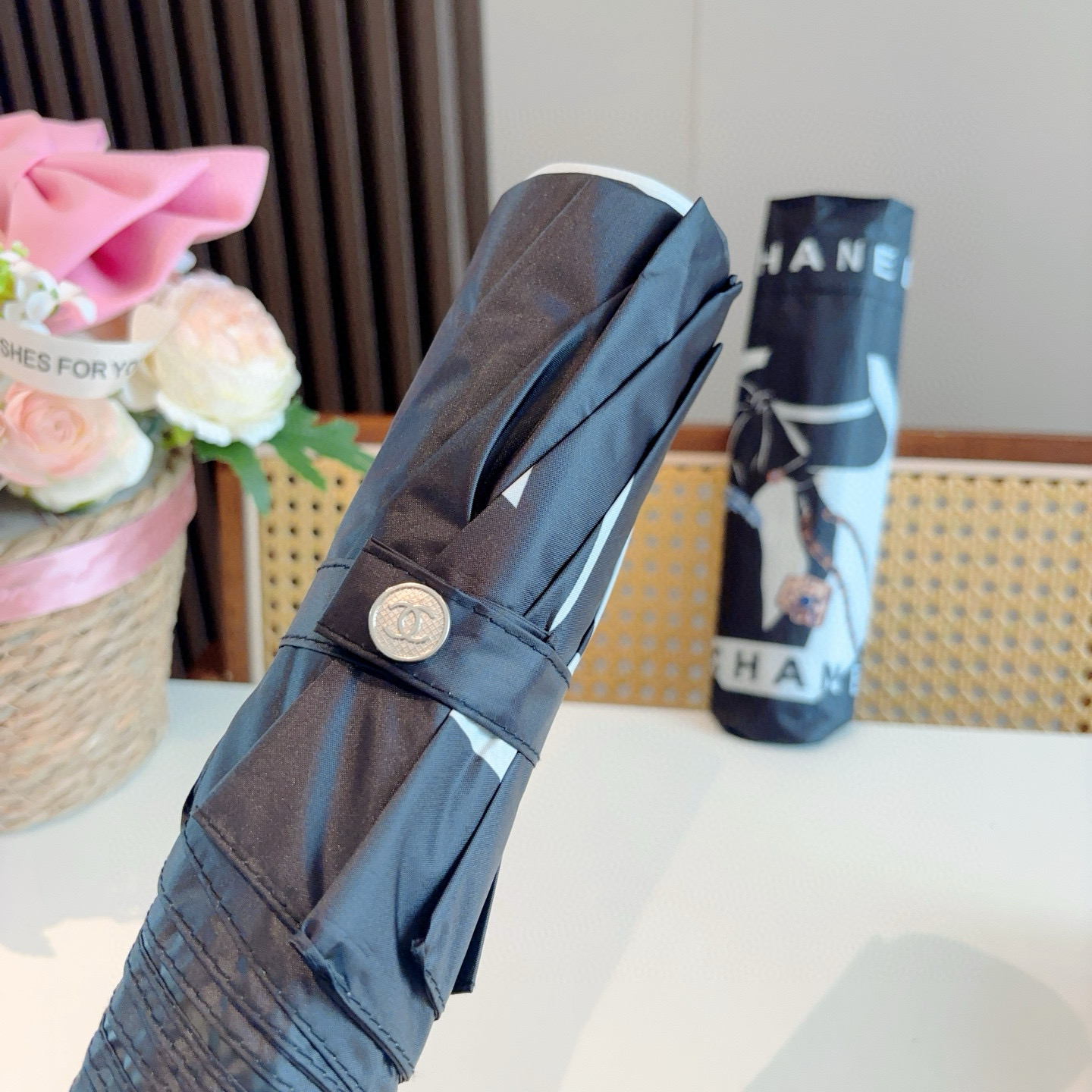  CHANEL香奈儿 三折自动折叠晴雨伞  时尚原单代工品质 细节精致 看得见的品质 打破一成不变 色泽