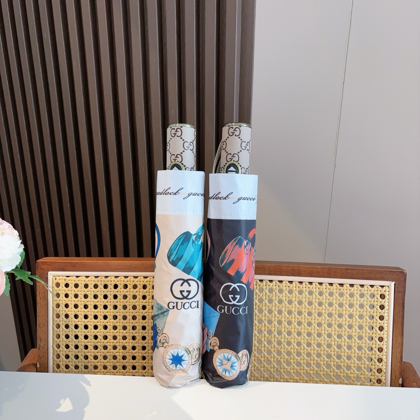GUCCI（古奇）新款  三折自动折叠晴雨伞 选用台湾进口UV防紫外线伞布 原单代工级品质  🌹