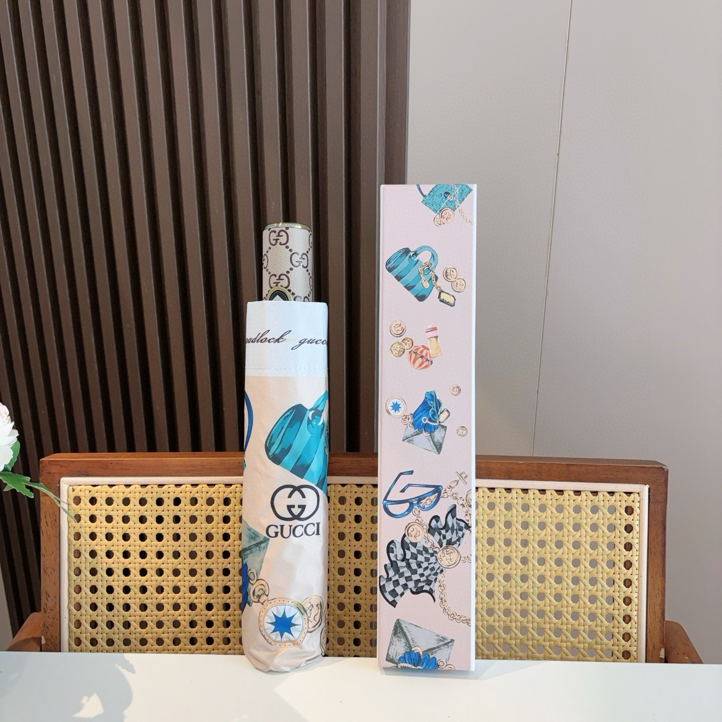 GUCCI（古奇）新款  三折自动折叠晴雨伞 选用台湾进口UV防紫外线伞布 原单代工级品质  🌹