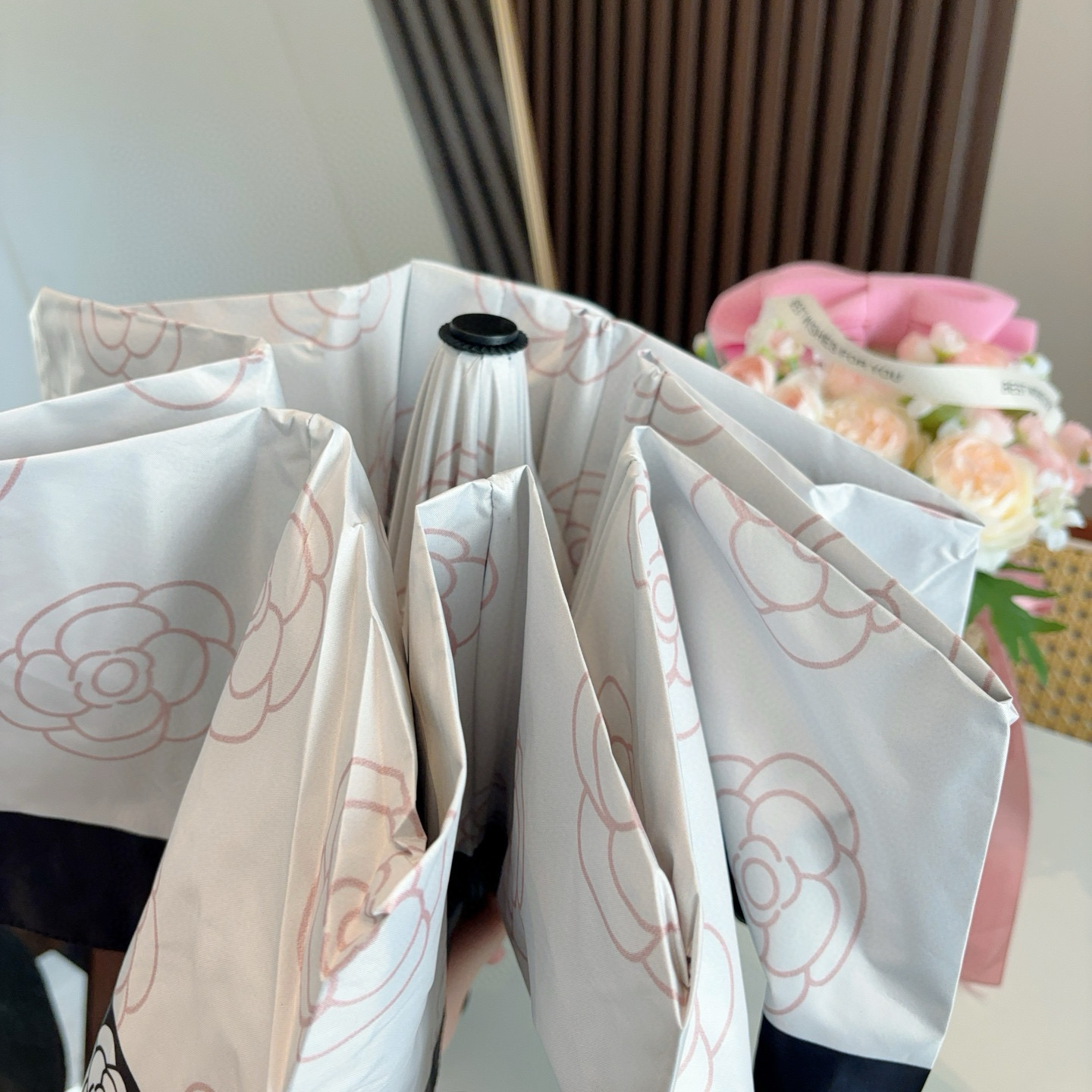  CHANEL（香奈儿）三折自动折叠晴雨伞 选用台湾进口UV防紫外线伞布 原单代工级品质  