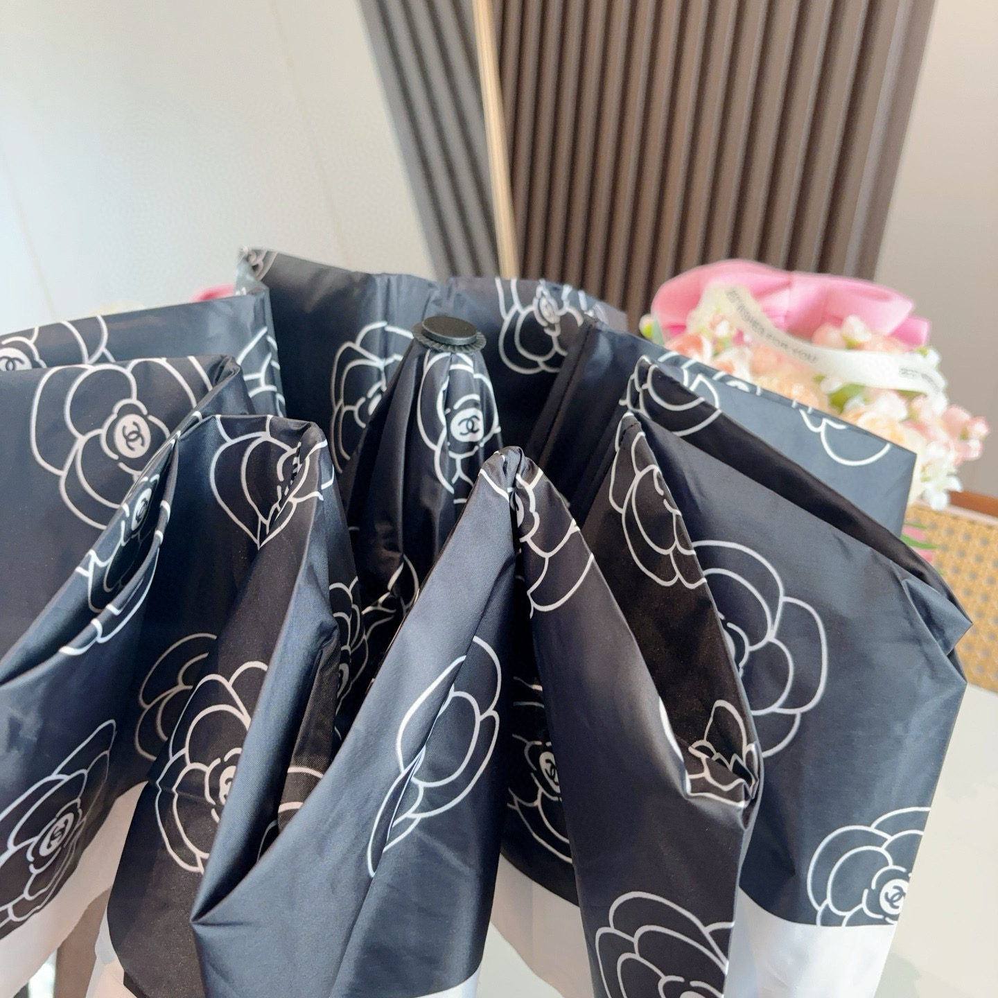  CHANEL（香奈儿）三折自动折叠晴雨伞 选用台湾进口UV防紫外线伞布 原单代工级品质  